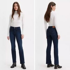 Levi’s 315 Shaping Bootcut Womens Jeans in Dark Wash Blue Size 30